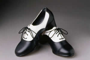 dance-shoes
